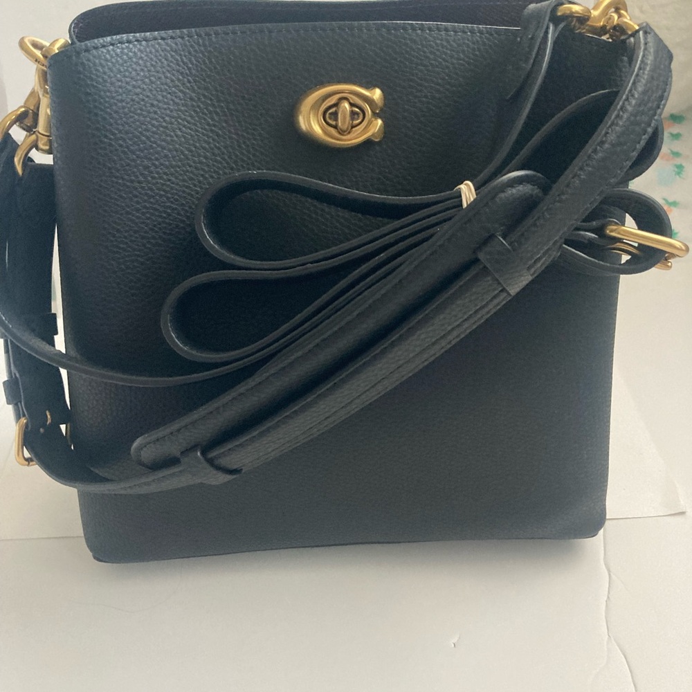 Black Leather Shoulder Bag - Picture 9 of 9